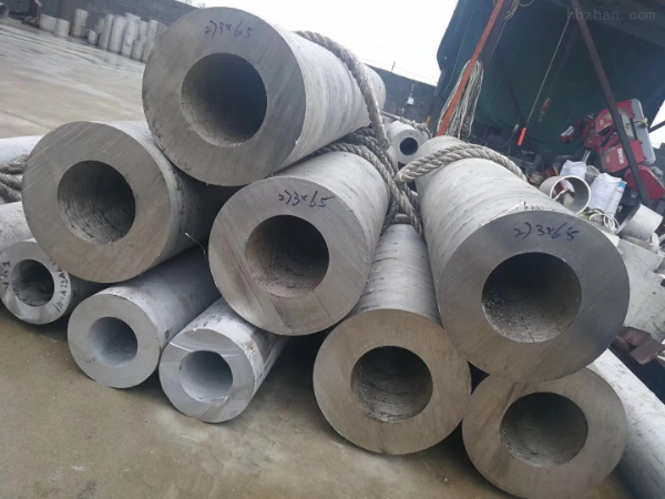 Q345B精軋無(wú)縫鋼管